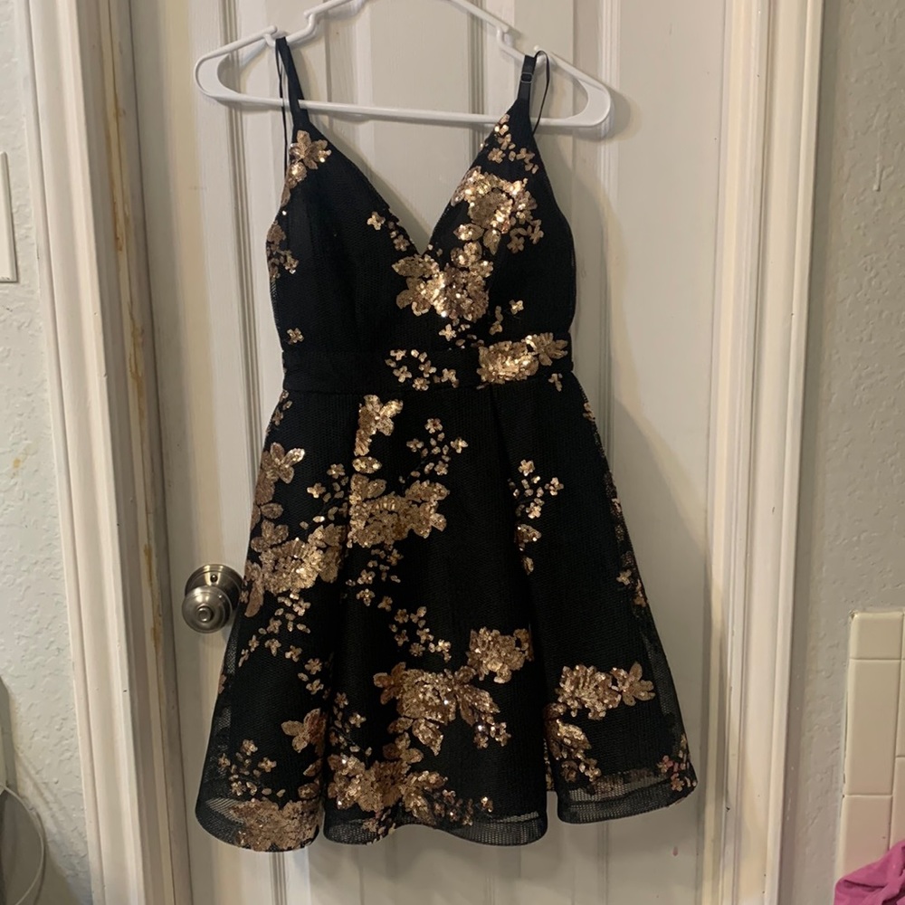 Dress size S